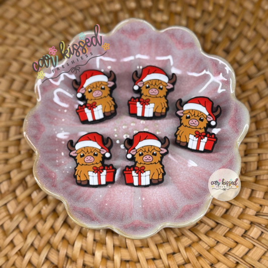 Highland w Presents Focal Beads