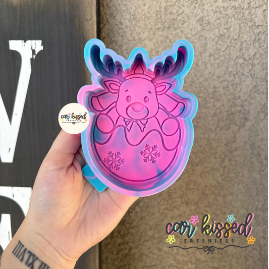 Reindeer on Ornament Silicone Mold