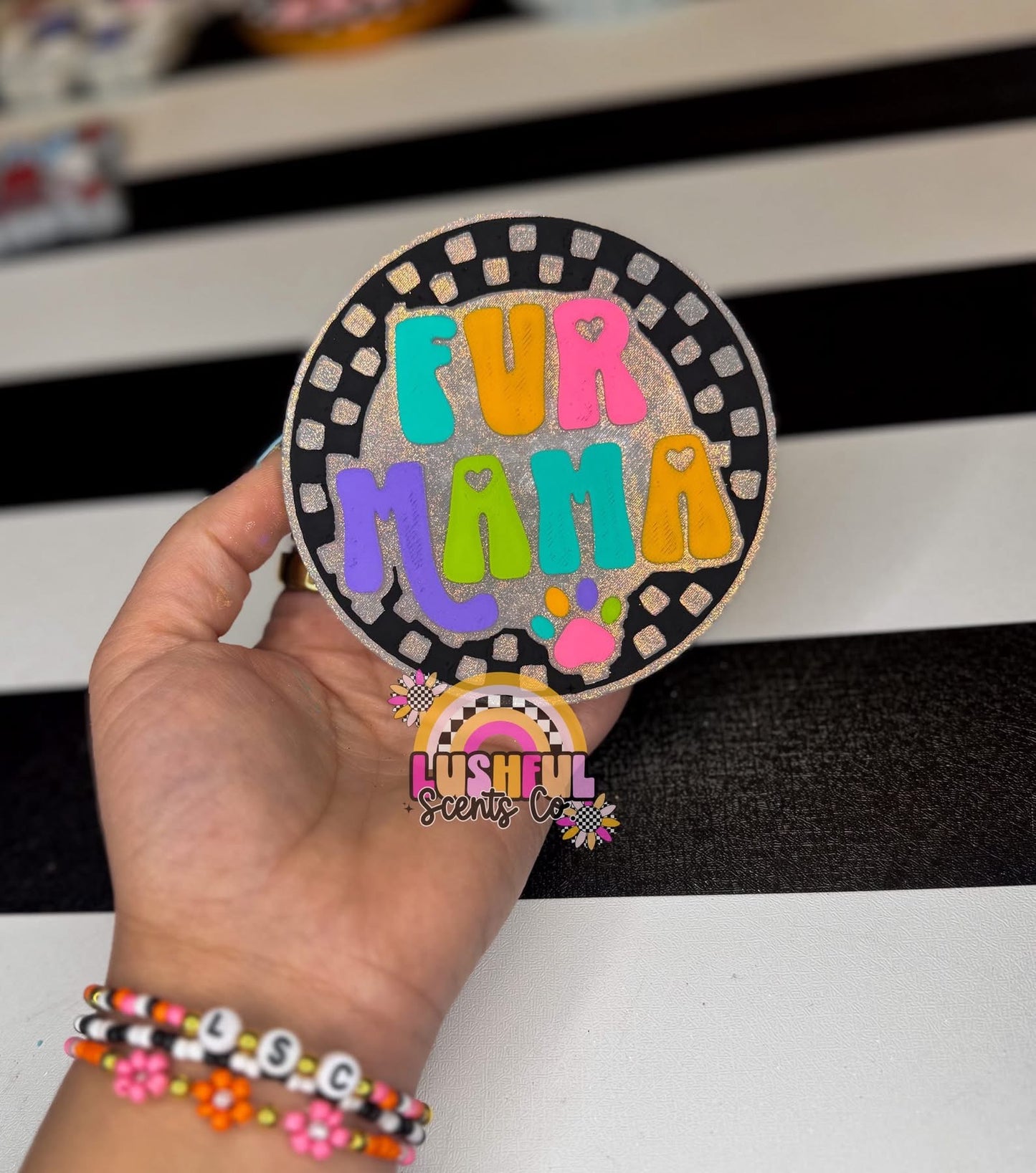Fur Mama Checkered Round Silicone Mold